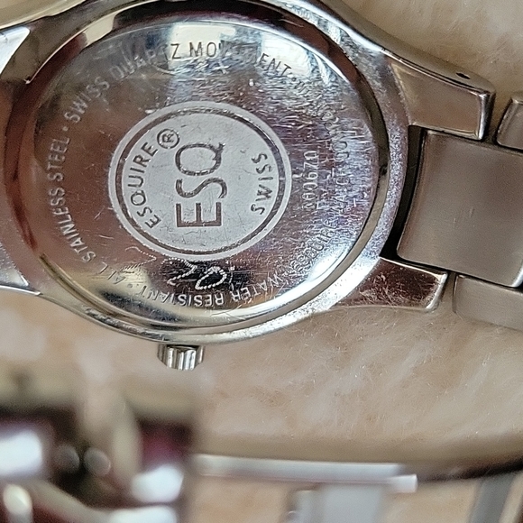 ESQ Swiss Quartz Stainless Steel Working UNISEX  WATCH - Picture 5 of 6